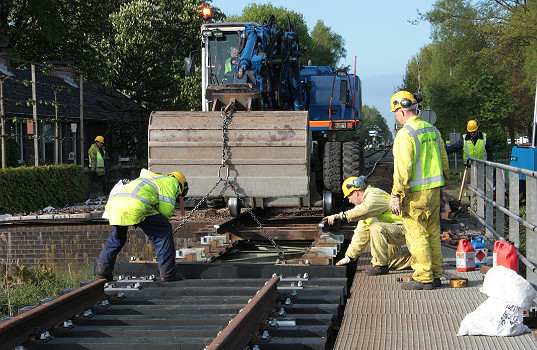 Plastic railway sleepers